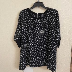 BOBEAU Women Top Size S NWT